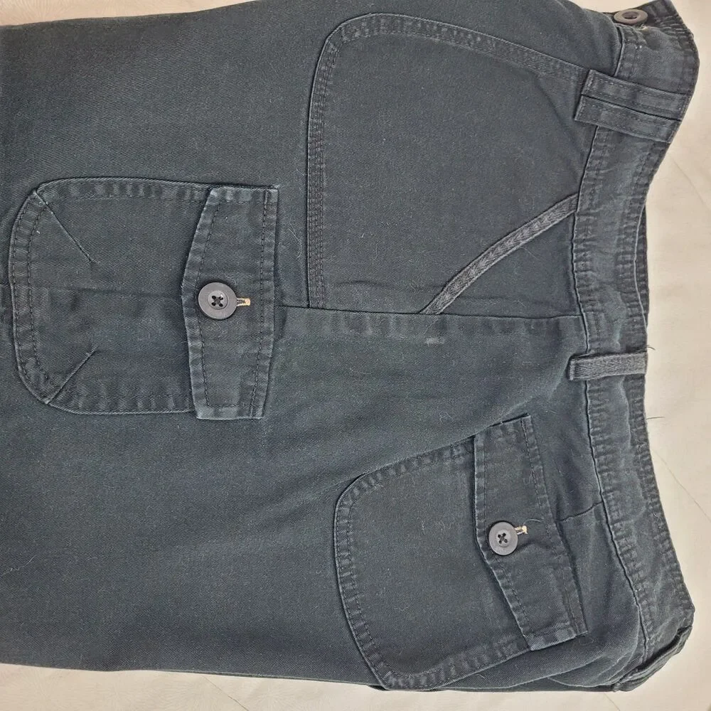 Lee Shorts Black Just Below The Waist Women's Cargo Style Shorts Sz 14 summer - Picture 6 of 7